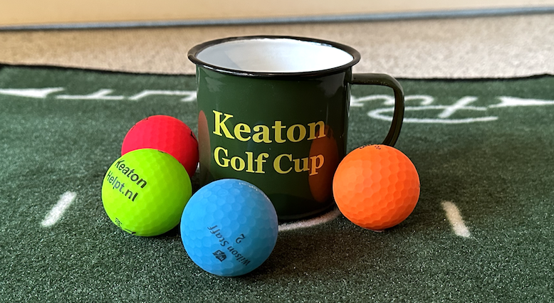 Keaton Golf Cup als putt oefening